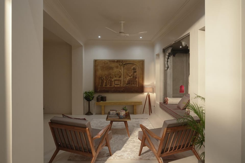 Living room, Seating area