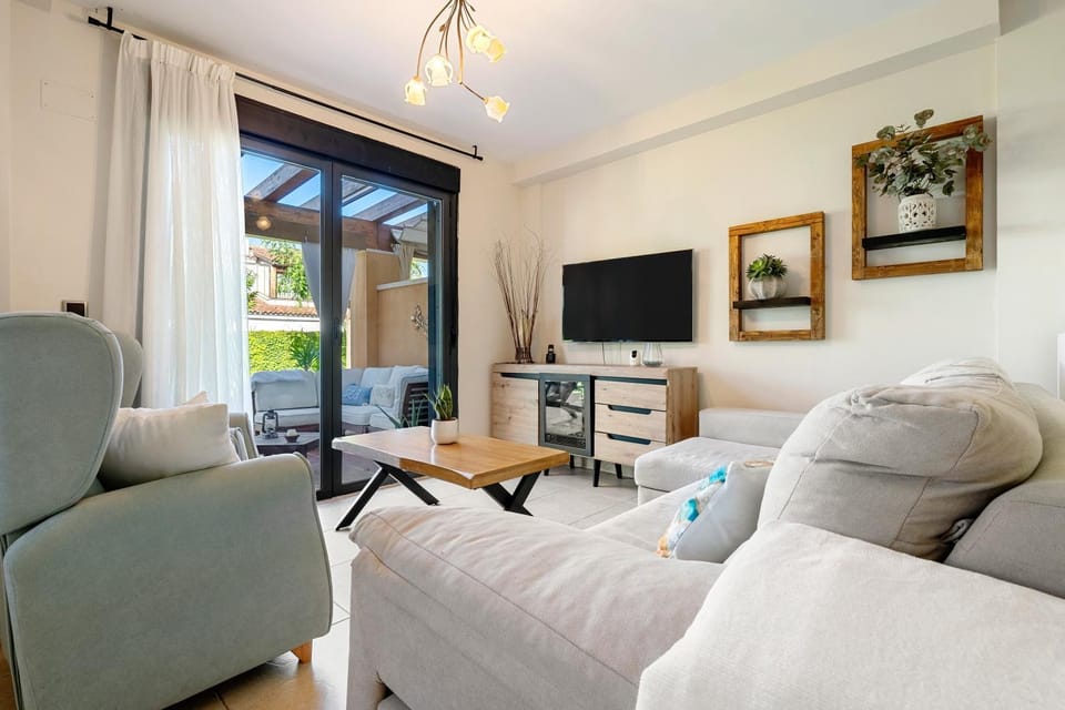Property building, Living room