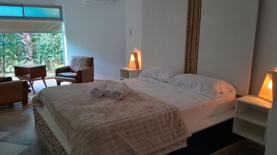 Living room, Photo of the whole room, Bedroom