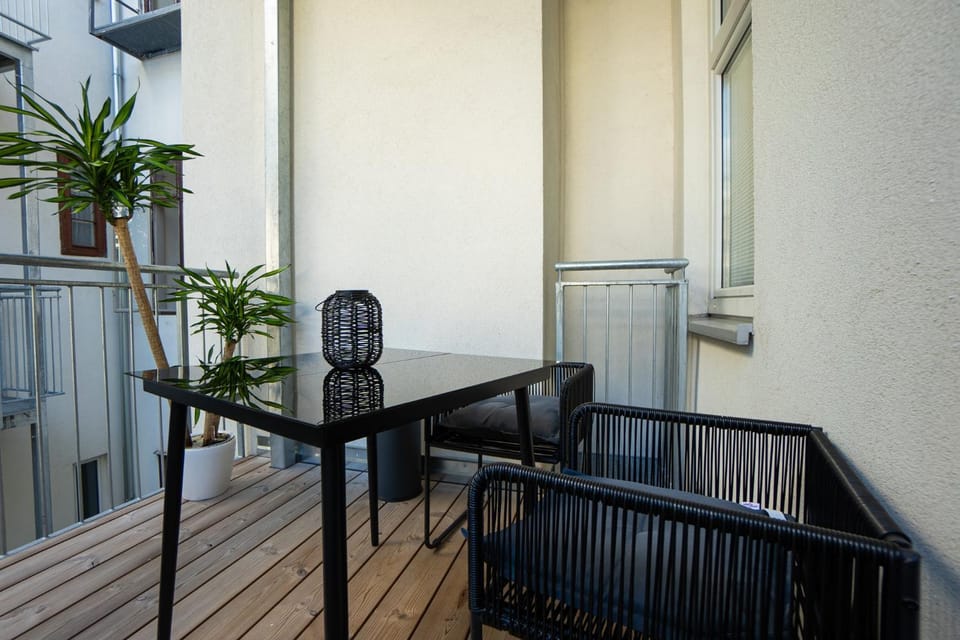 Patio, View (from property/room), Balcony/Terrace