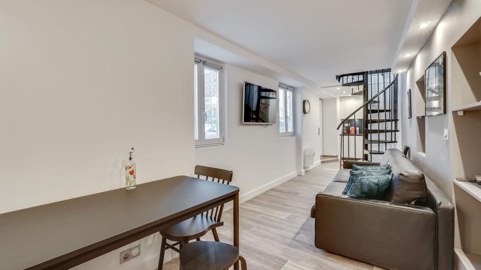 07 Tour Eiffel - Maison pour 5 personnes Apartment in Paris