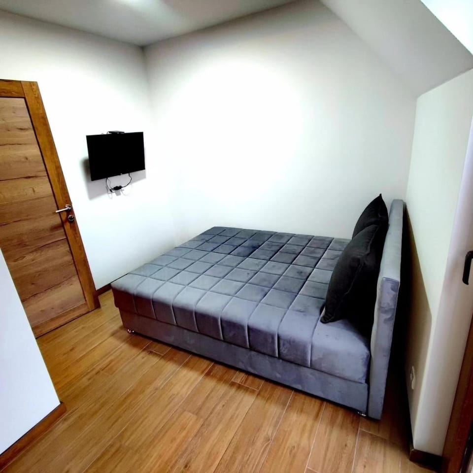 Borovi 2, apartman 8 Apartment in Zlatibor District, Serbia