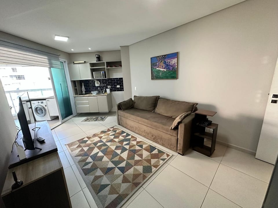 Kitchen or kitchenette, Living room, Photo of the whole room, Seating area, Dining area, minibar, pet friendly
