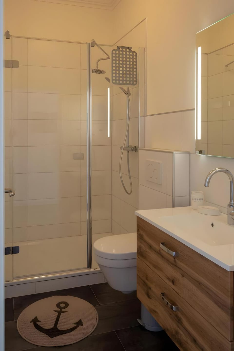 Bathroom, Living room