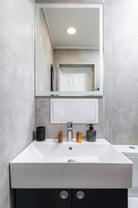 Kapana Beat 2-bedroom apt. Top Center Apartment in Plovdiv