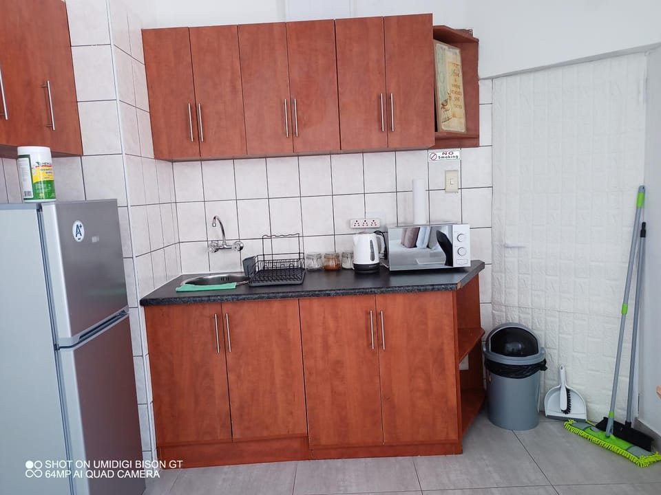 Coffee/tea facilities, Kitchen or kitchenette, minibar