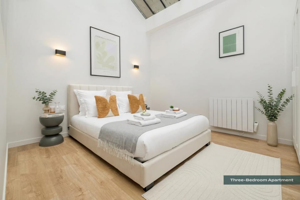 PoeticStay - Montmartre - Dunkerque Apartment in Paris