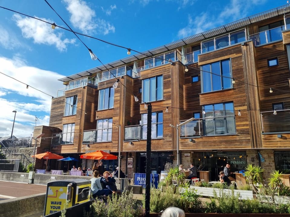 Property building, Day