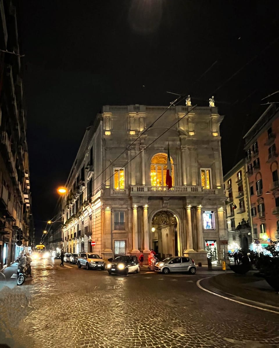 Nearby landmark, Neighbourhood, City view, Street view, Location