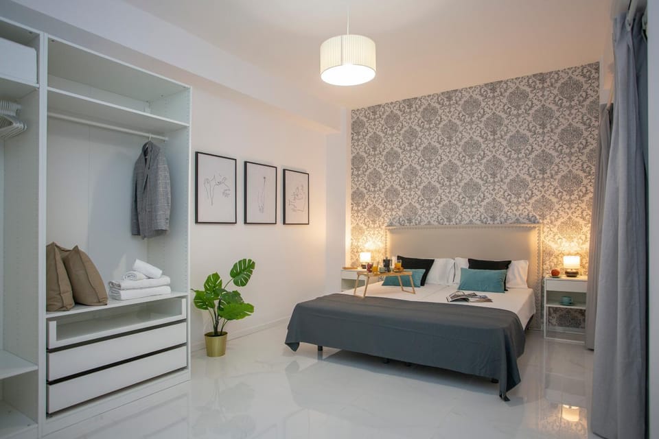 Bed, Photo of the whole room, Bedroom, wardrobe