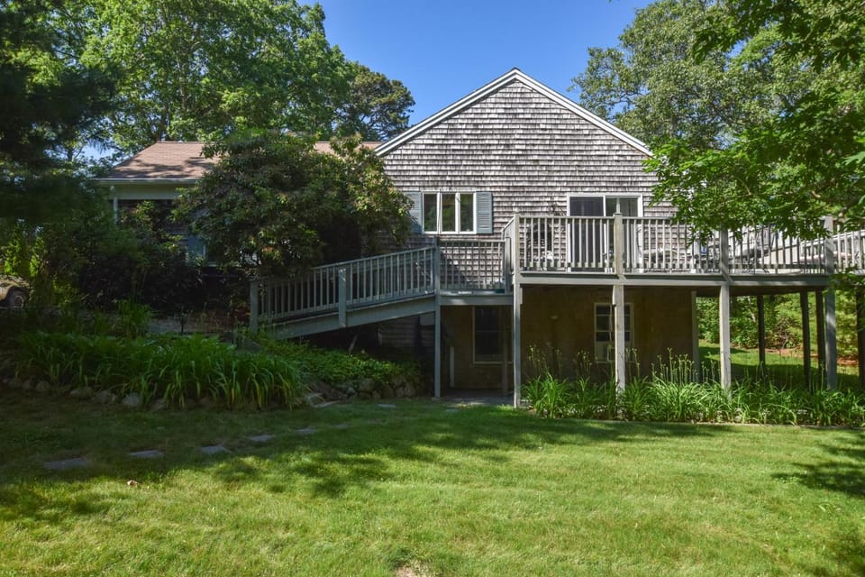 Central AC Game Room & Outdoor Shower House in Orleans