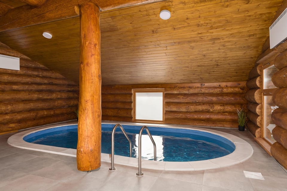 Hot Tub, Pool view, Swimming pool