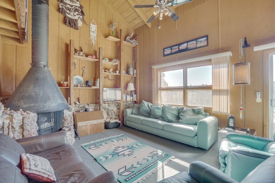 Red Feather Lakes Cabin w/ Deck & Views! Cabin in Red Feather Lakes