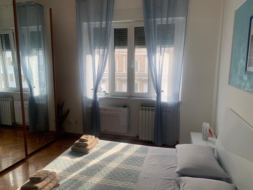 SoleMare Rooms Trieste Bed and Breakfast in Trieste