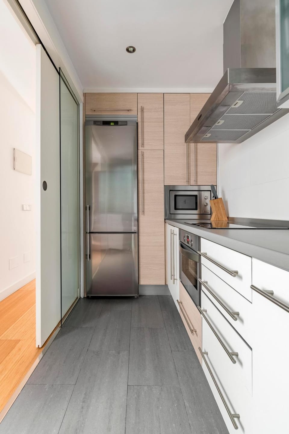 Kitchen or kitchenette, minibar, pet friendly, stove