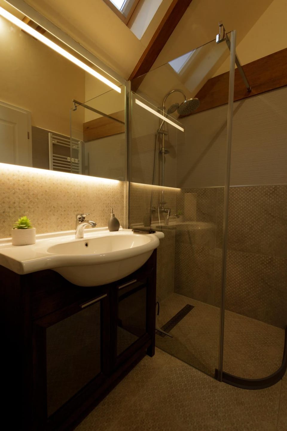 Shower, Bathroom