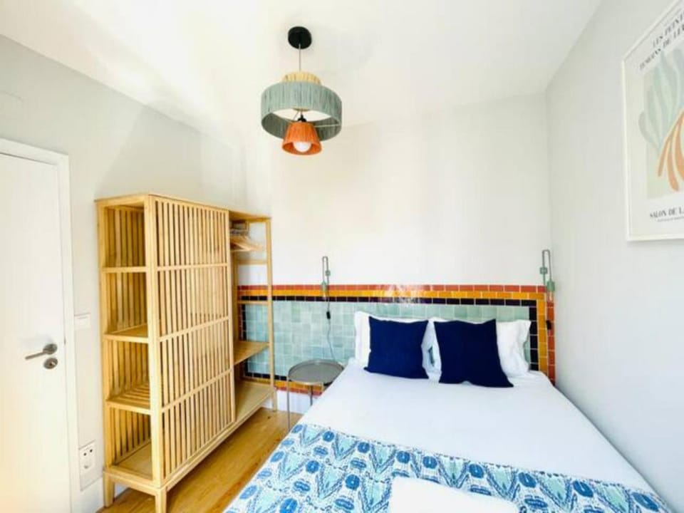 Bed, Photo of the whole room, Bedroom, wardrobe