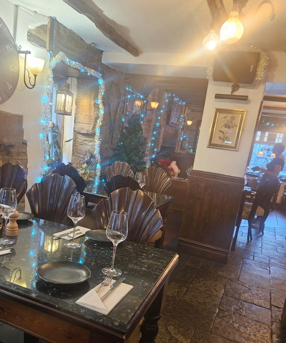 The Royal Oak Hotel Hotel in High Peak District