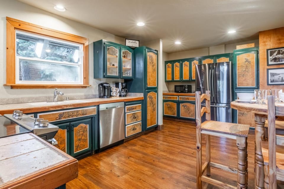 North Shore - Pinetree Paradise House in Tahoe Vista