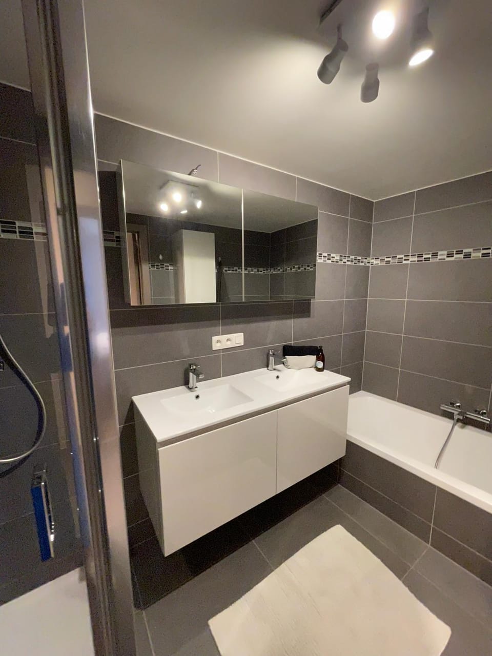 Shower, Bathroom, Bath