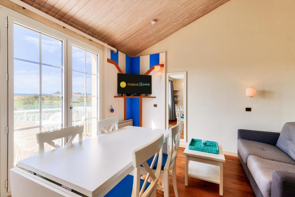 Bathroom, kitchen