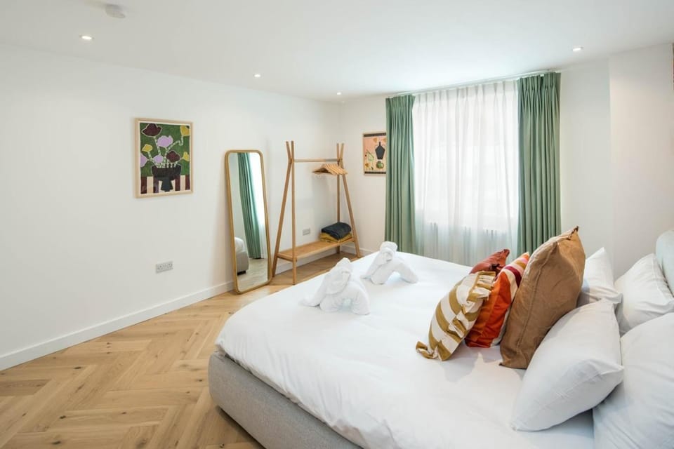 2Bed 2Bath Stunning Shoreditch Apartment Apartment in London Borough of Islington