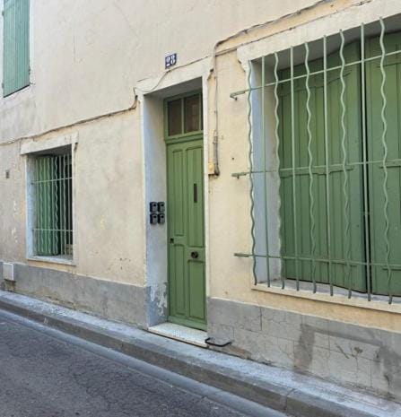 Beaucaire cocoon 1 /quais/cité médiévale/nature Apartment in Tarascon