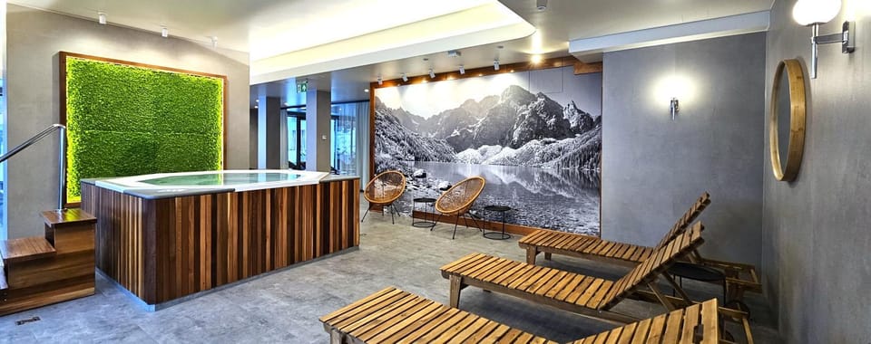 Natural landscape, Seating area