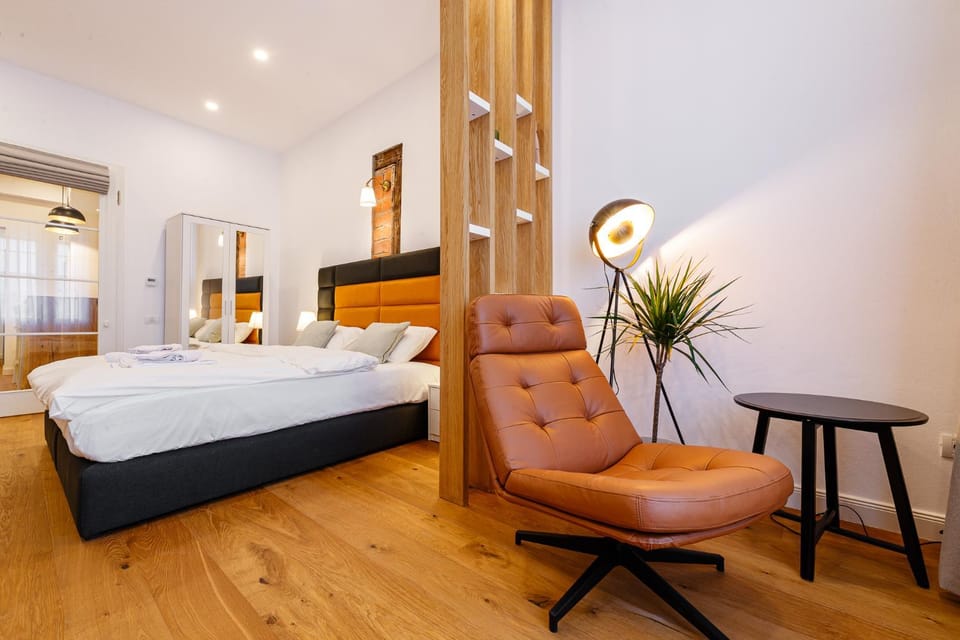 Bed, Bedroom