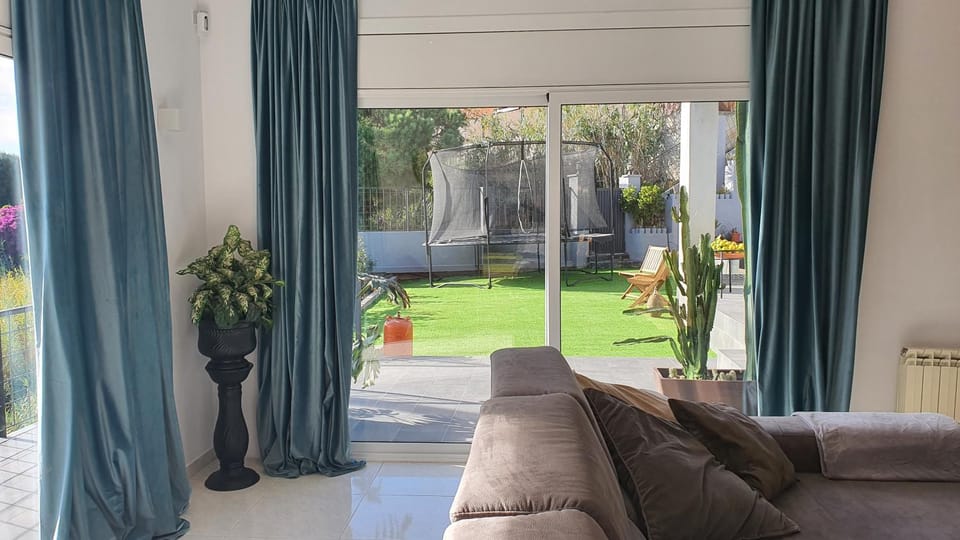 Patio, Living room, Garden view