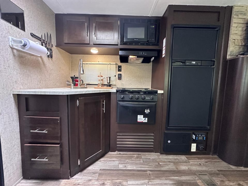 Kitchen or kitchenette, minibar, pet friendly, stove