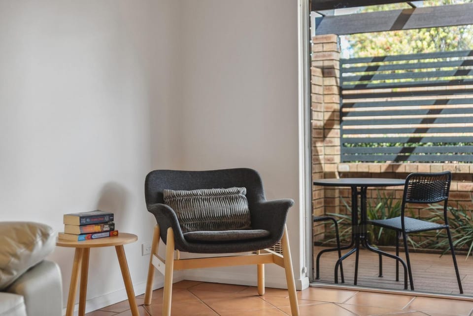 Bathroom, Coffee/tea facilities, Kitchen or kitchenette, Lounge or bar, Bedroom