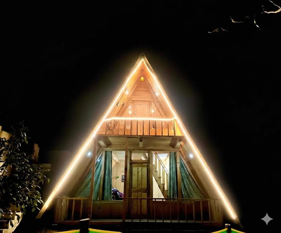 Pinehill cottage House in Himachal Pradesh