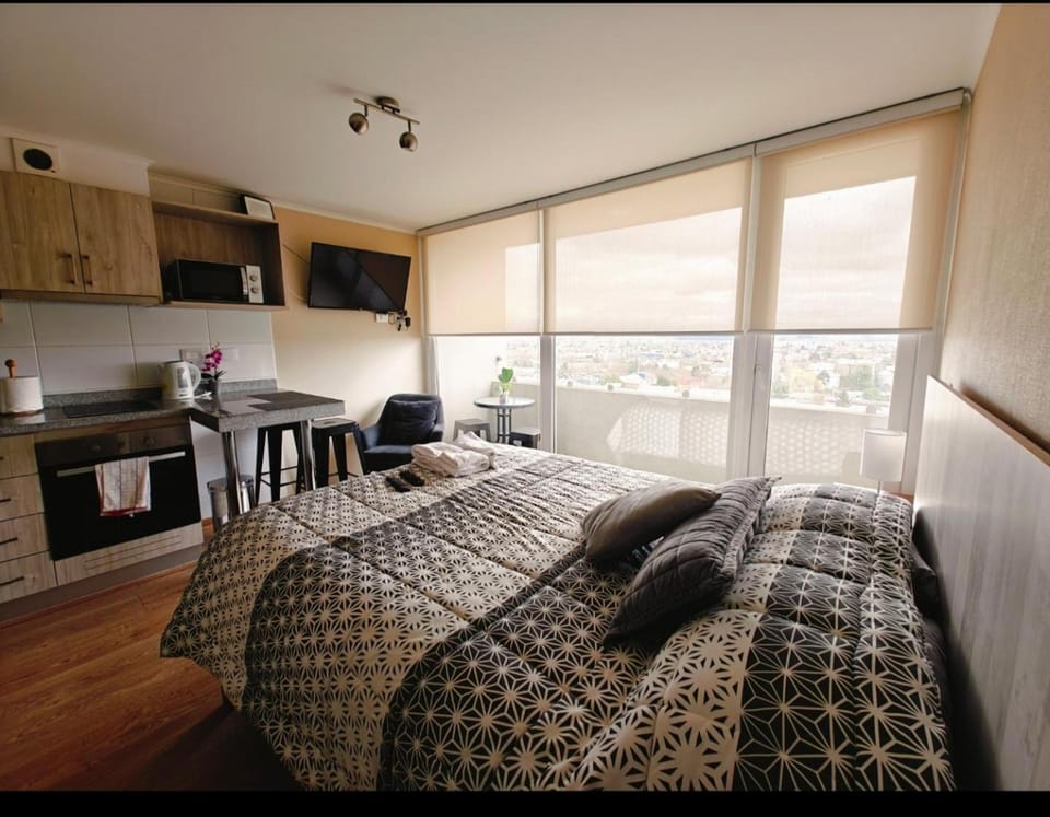 Depto full 1710 y Equipado en Centro de Chillán con Estacionamiento 10 Apartment in Bio Bio, Chile