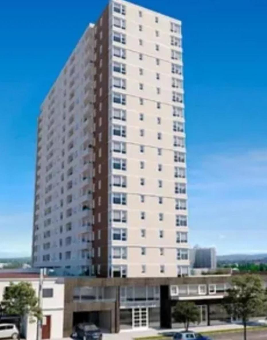 Depto full 1710 y Equipado en Centro de Chillán con Estacionamiento 10 Apartment in Bio Bio, Chile
