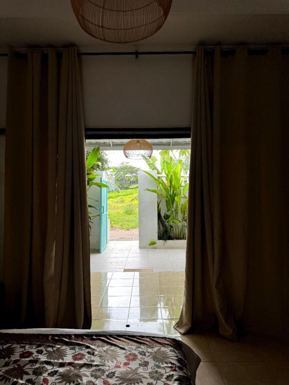 Villa Tiffany Nyanyi Beach Villa in Kediri