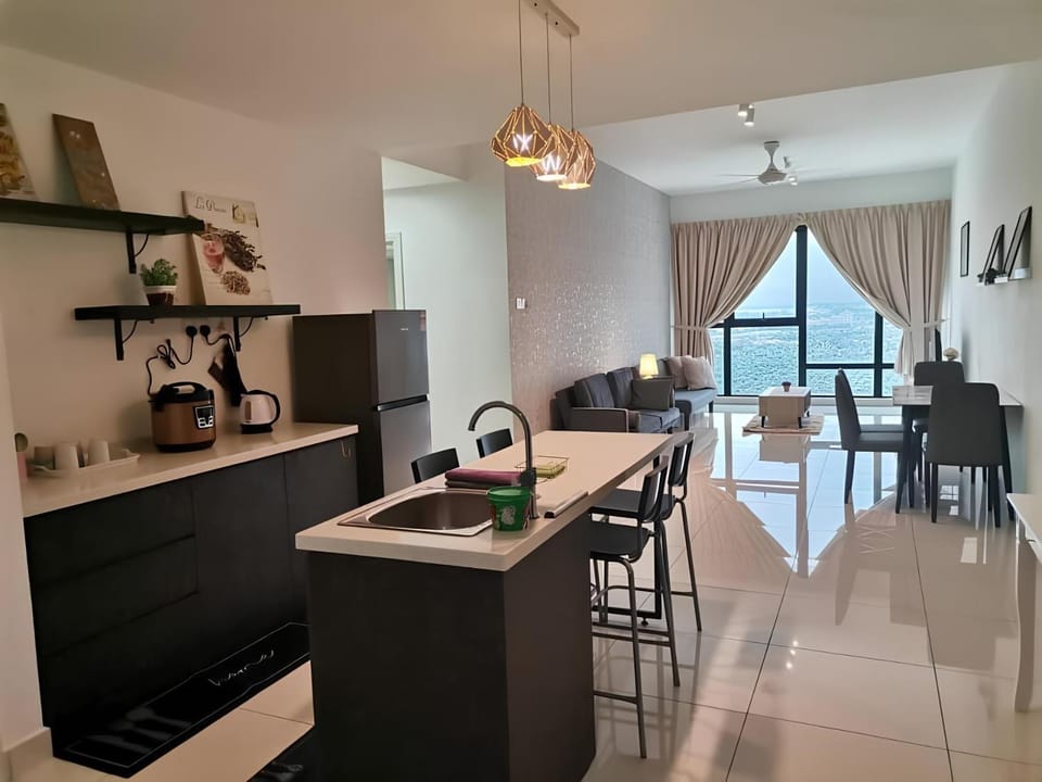 Kitchen or kitchenette, Living room