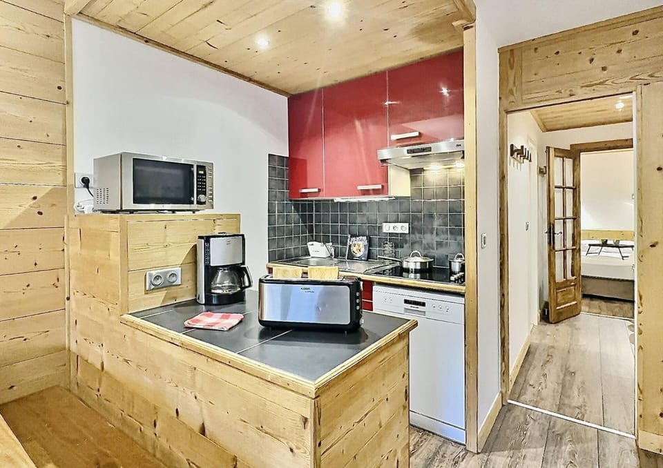 Résidence Le Slalom - Sublime T2 entièrement rénové à deux pas du centre du Val Claret MAE-2661 Apartment in Tignes