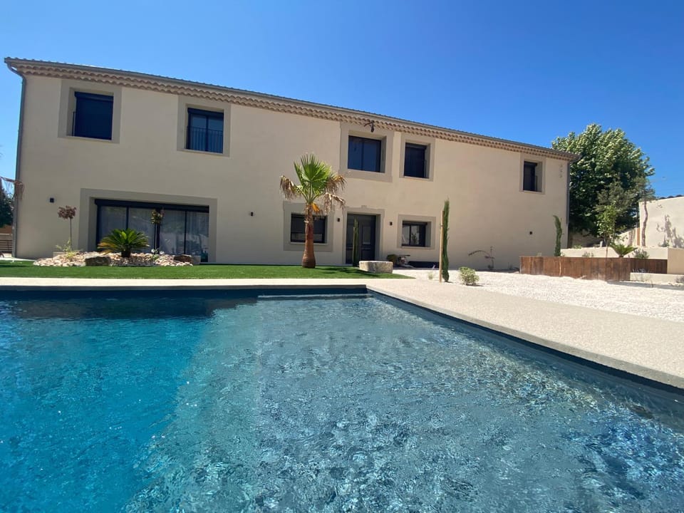 Garden, Swimming pool