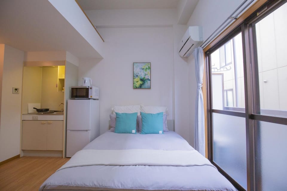 Shinjuku Ryokan Retreat丶Local Tokyo Experience & Short Trips Hub丶walk to Higahsi Shinjuku station Y02f Apartment in Shinjuku