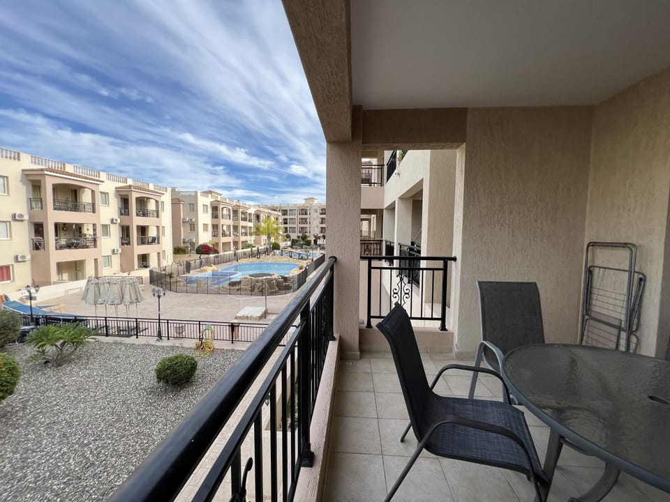 Patio, Balcony/Terrace, Balcony/Terrace, Pool view, Swimming pool