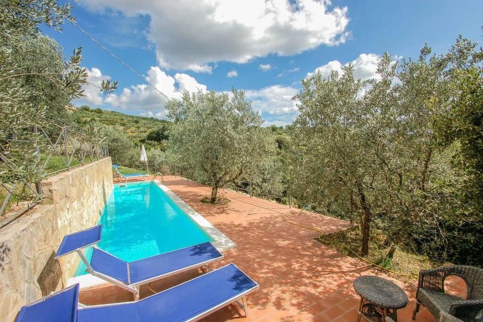 by Casamerina Villa Bellavista, house with private pool & great views! Villa in Umbria