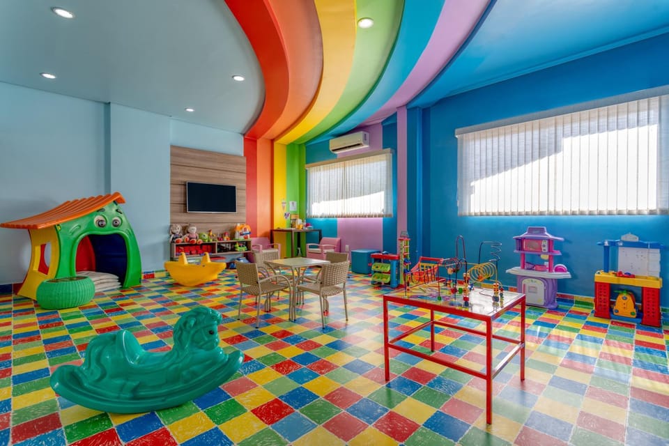 Kids's club, Entertainment, children