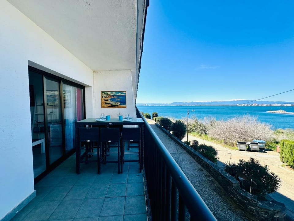 Global Immo 4081 ROSA MAR Apartment in Roses