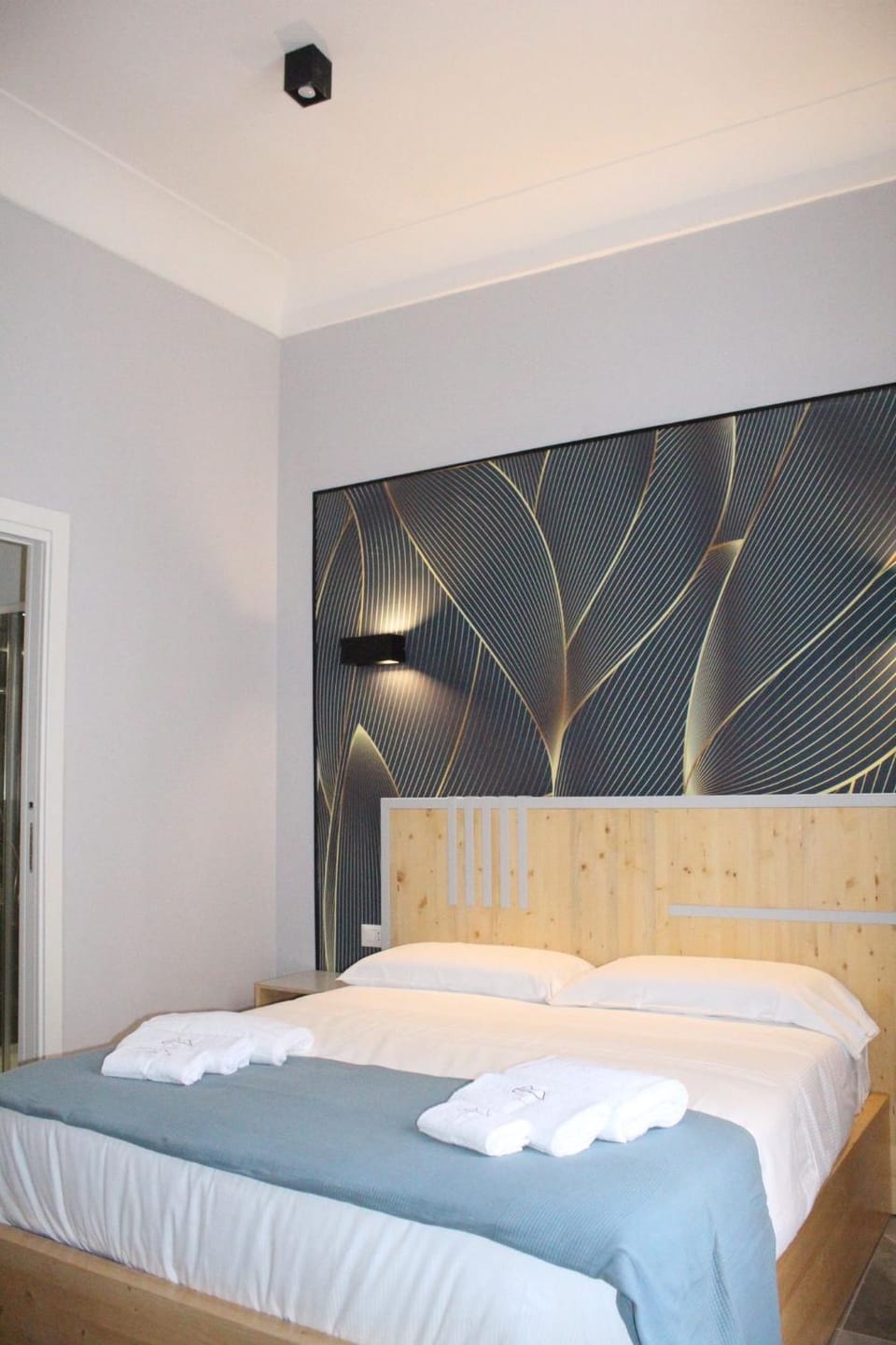 Be Italian Flat Sanfelice Bed and Breakfast in Naples
