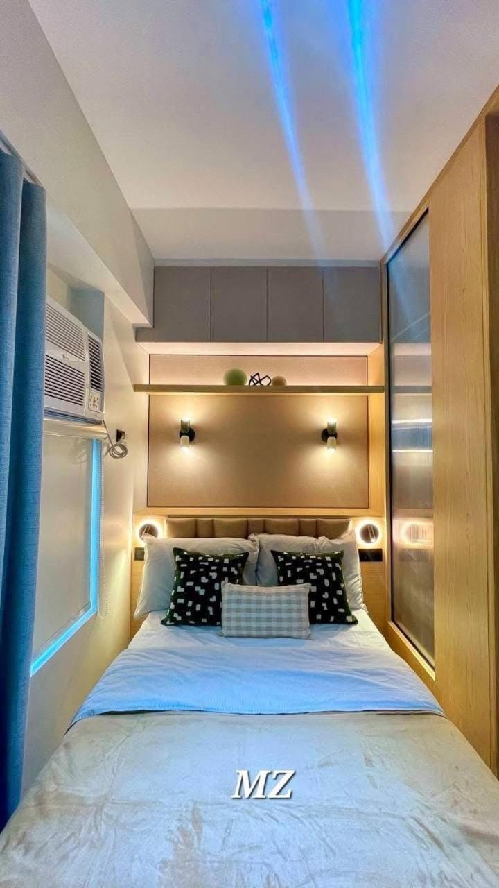 Cozy Corner Haven near Venice Grand Canal Mall Hotel in Makati