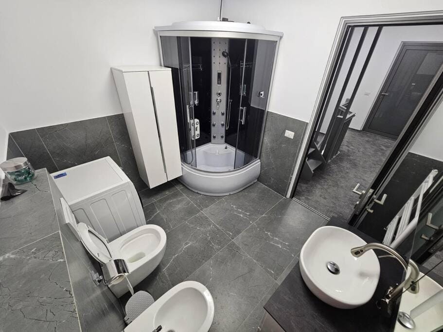 Comfy & Cozy Apartament 2 Apartment in Romania