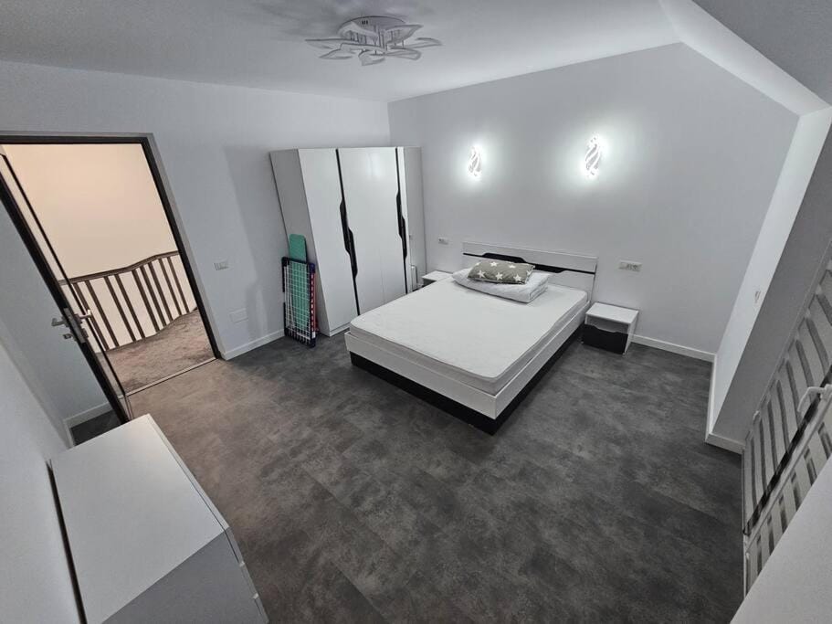 Comfy & Cozy Apartament 2 Apartment in Romania