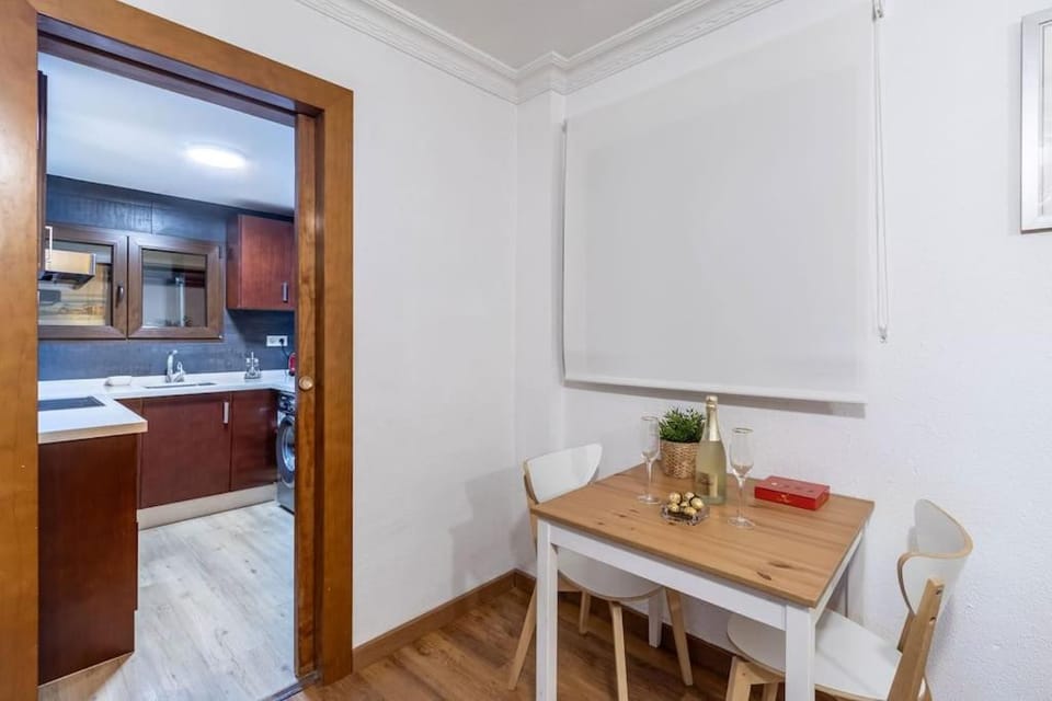 Apartamento con terraza a 4 minutos de la Catedral Apartment in Granada
