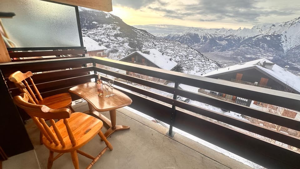 Balcony/Terrace, Balcony/Terrace